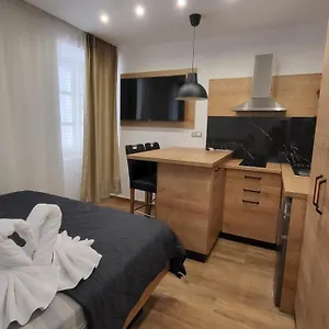  Apartment Imperial Residences East